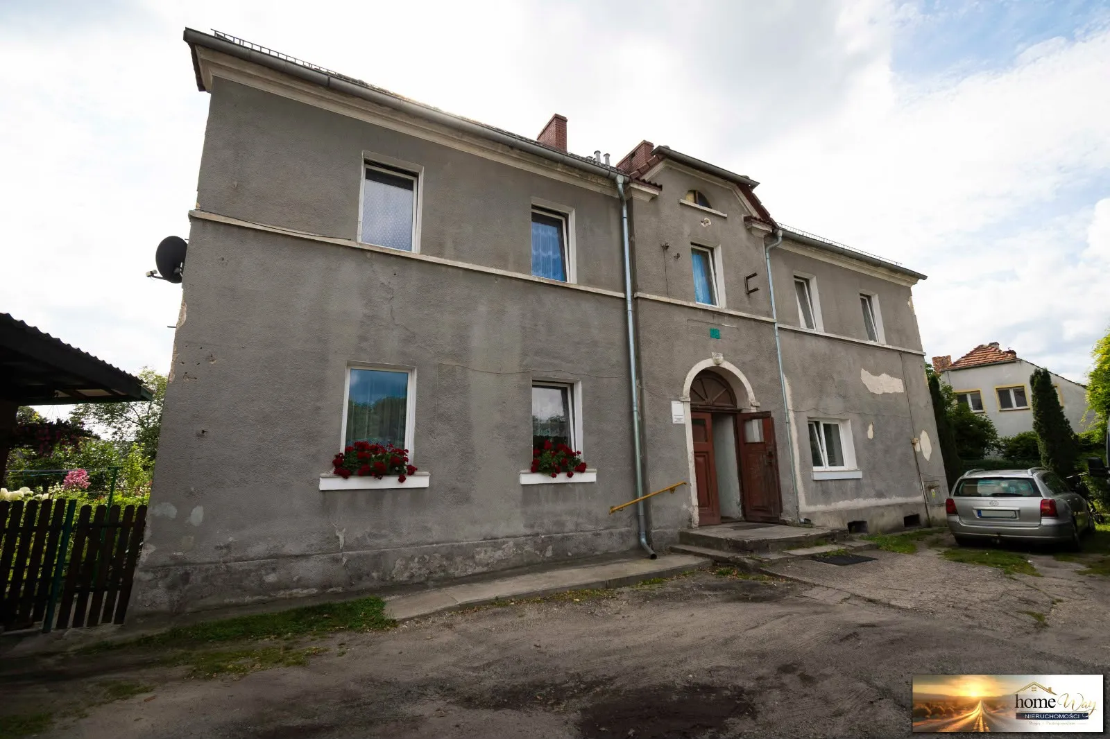 Na sprzedaż funkcjonalne mieszkanie- 50,78 m2 – Osiecznica, 12 km od Bolesławca